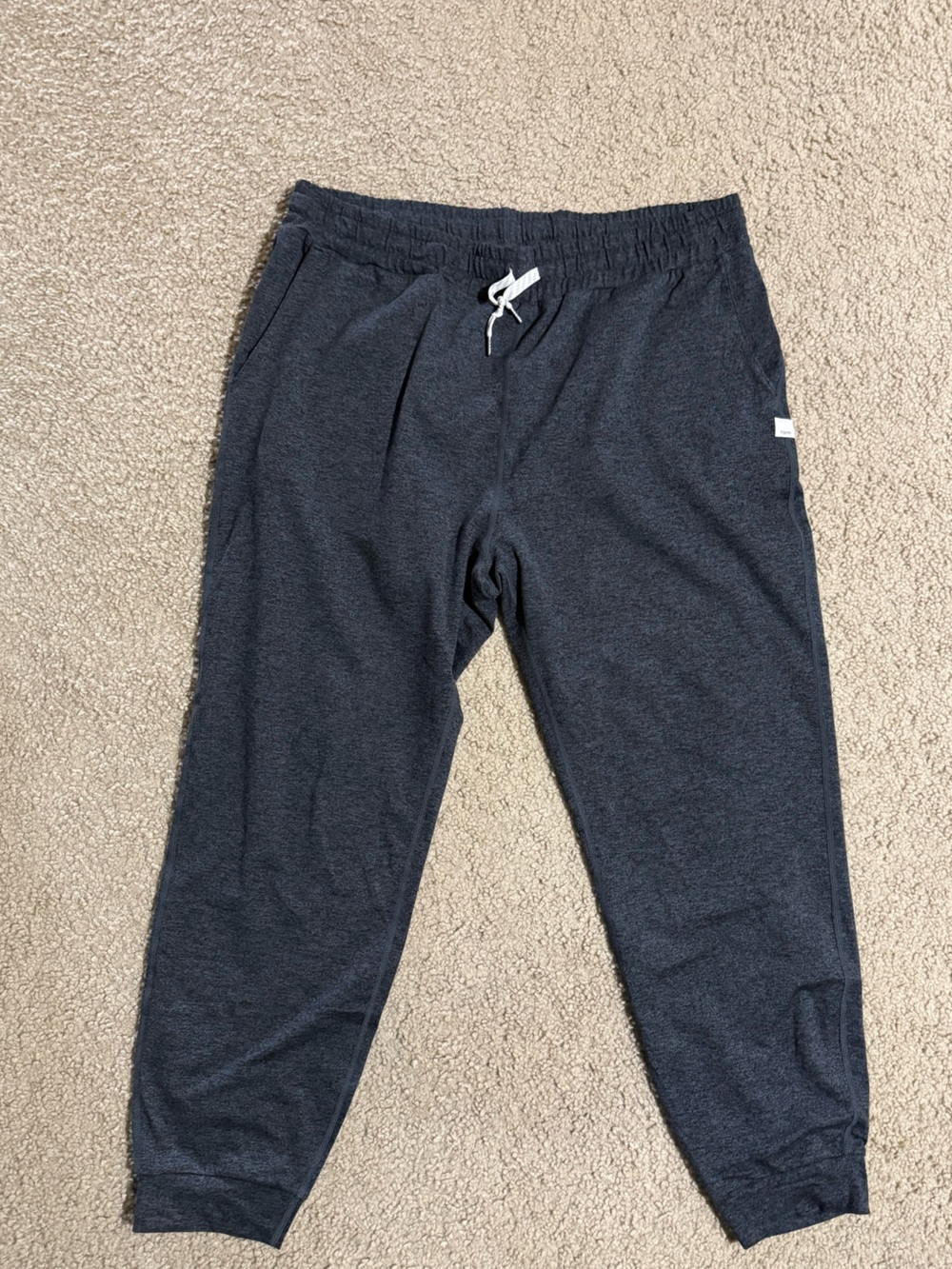 Vuori joggers